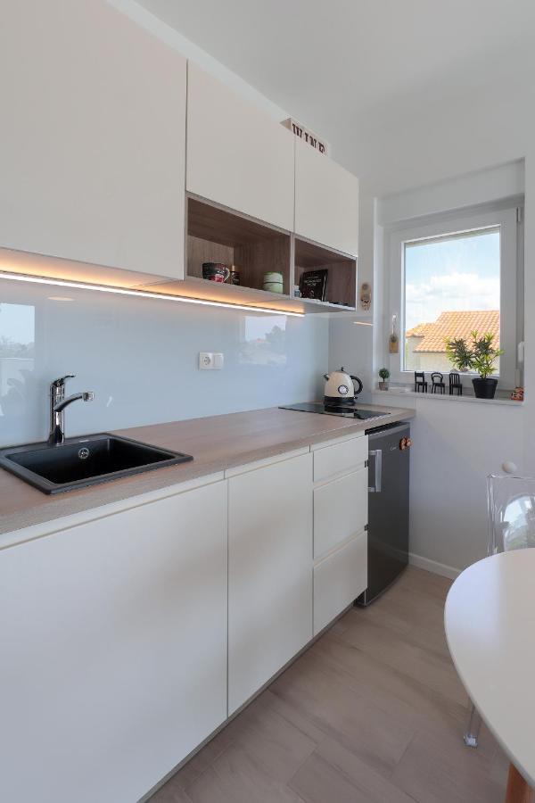Apartment Alan 2 Vrsi Esterno foto