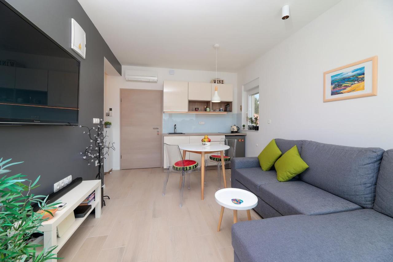Apartment Alan 2 Vrsi Esterno foto